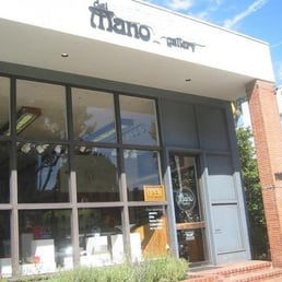 del Mano Gallery