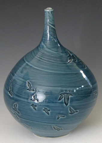 Lauren Hanson - Pigeon Stem Vase