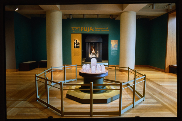 1996-2000 Puja Exhibition, Smithsonian