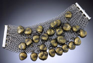 Elaine Unzicker - Pistachio Necklace