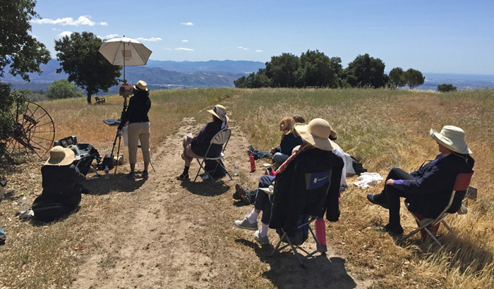 Jennifer McChristian Demonstrating Plein Air Painting at the 2015 Workshop